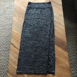 Aritzia Wilfred Free skirts